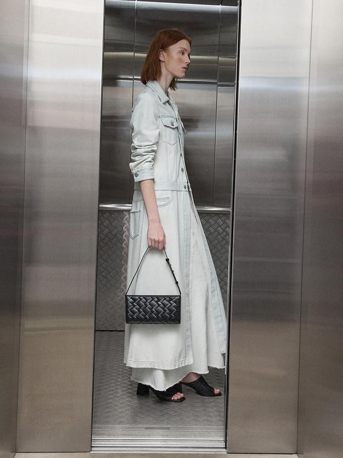 Ivette Woven Elongated Shoulder Bag image number 3