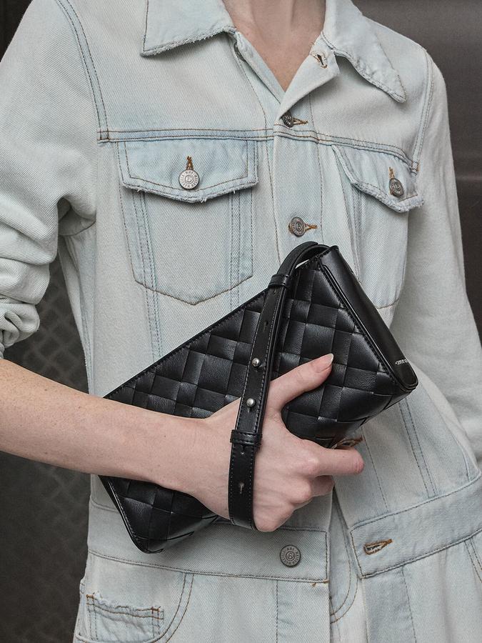 Ivette Woven Elongated Shoulder Bag image number 1