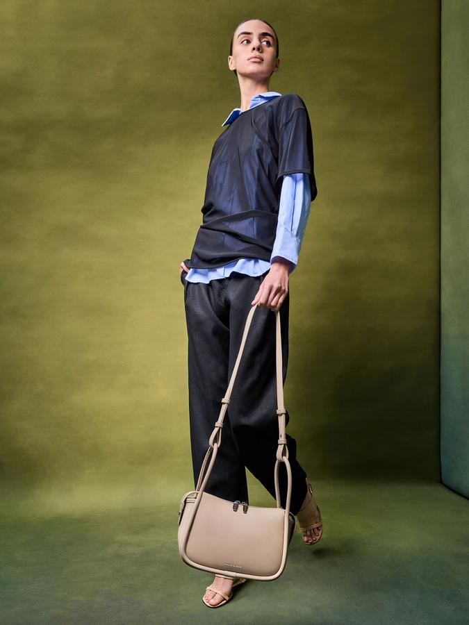 Lyla Shoulder Bag image number 1